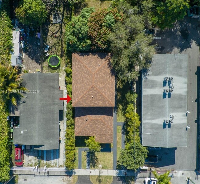 Building Photo - 742 NW 70th St