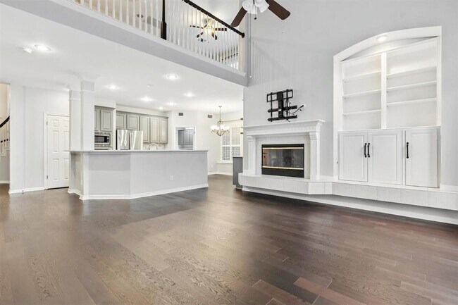 Building Photo - 10116 Scull Creek Dr