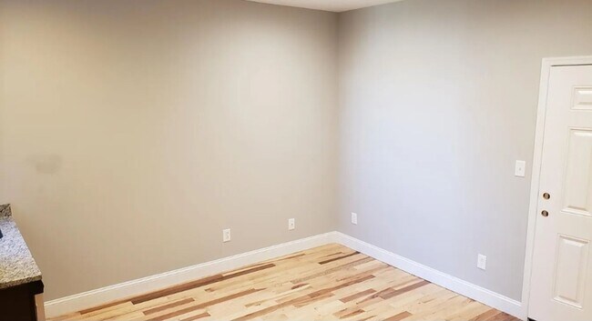 Building Photo - 2918 Guilford Ave