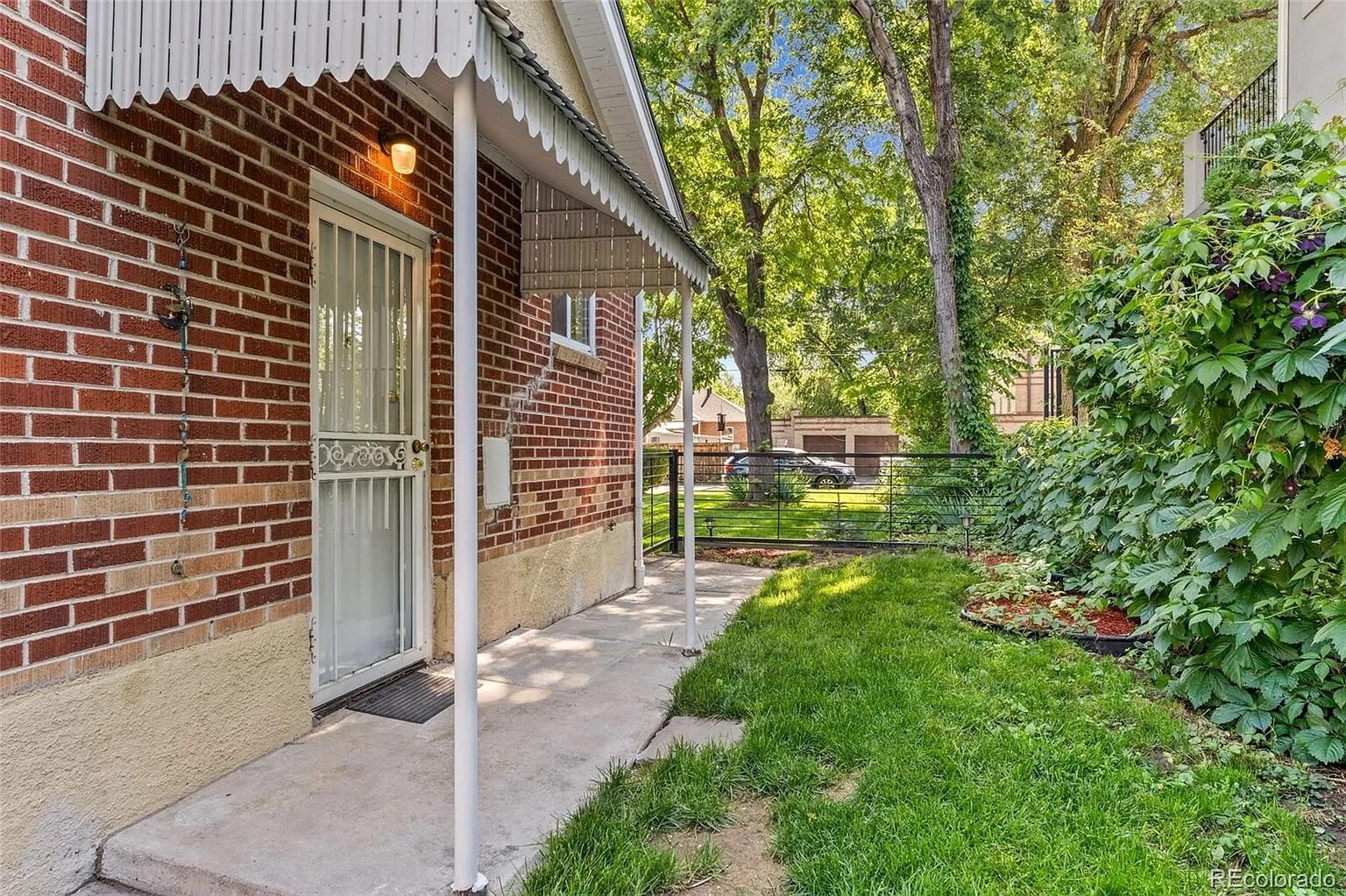 Building Photo - 521 Harrison St