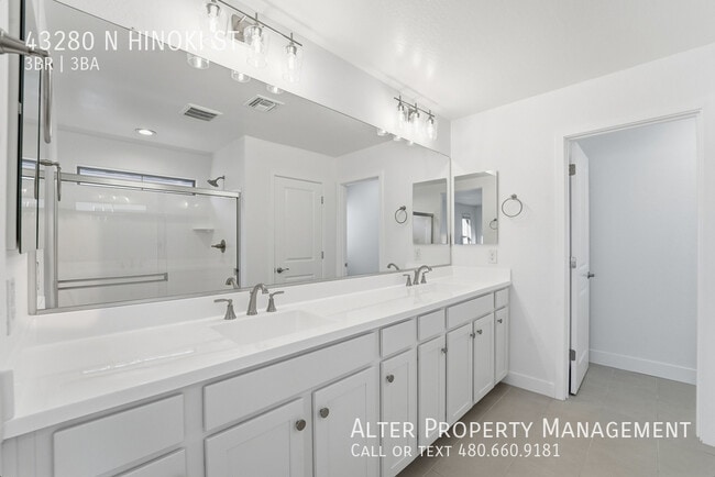 Building Photo - 43280 N Hinoki St