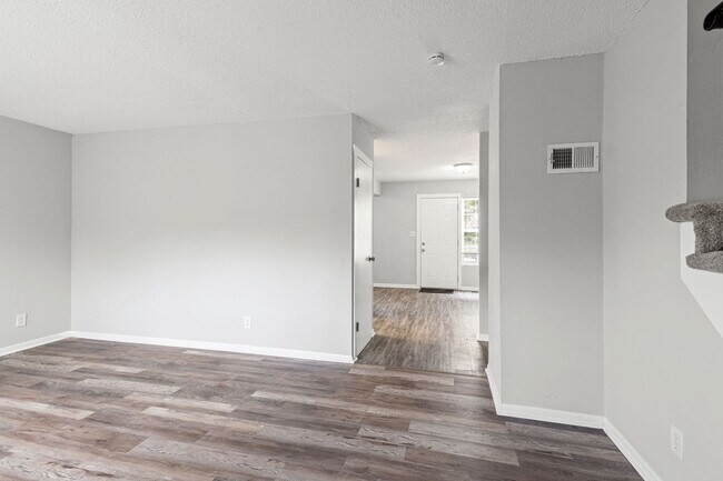 Building Photo - 2444 N 38th St