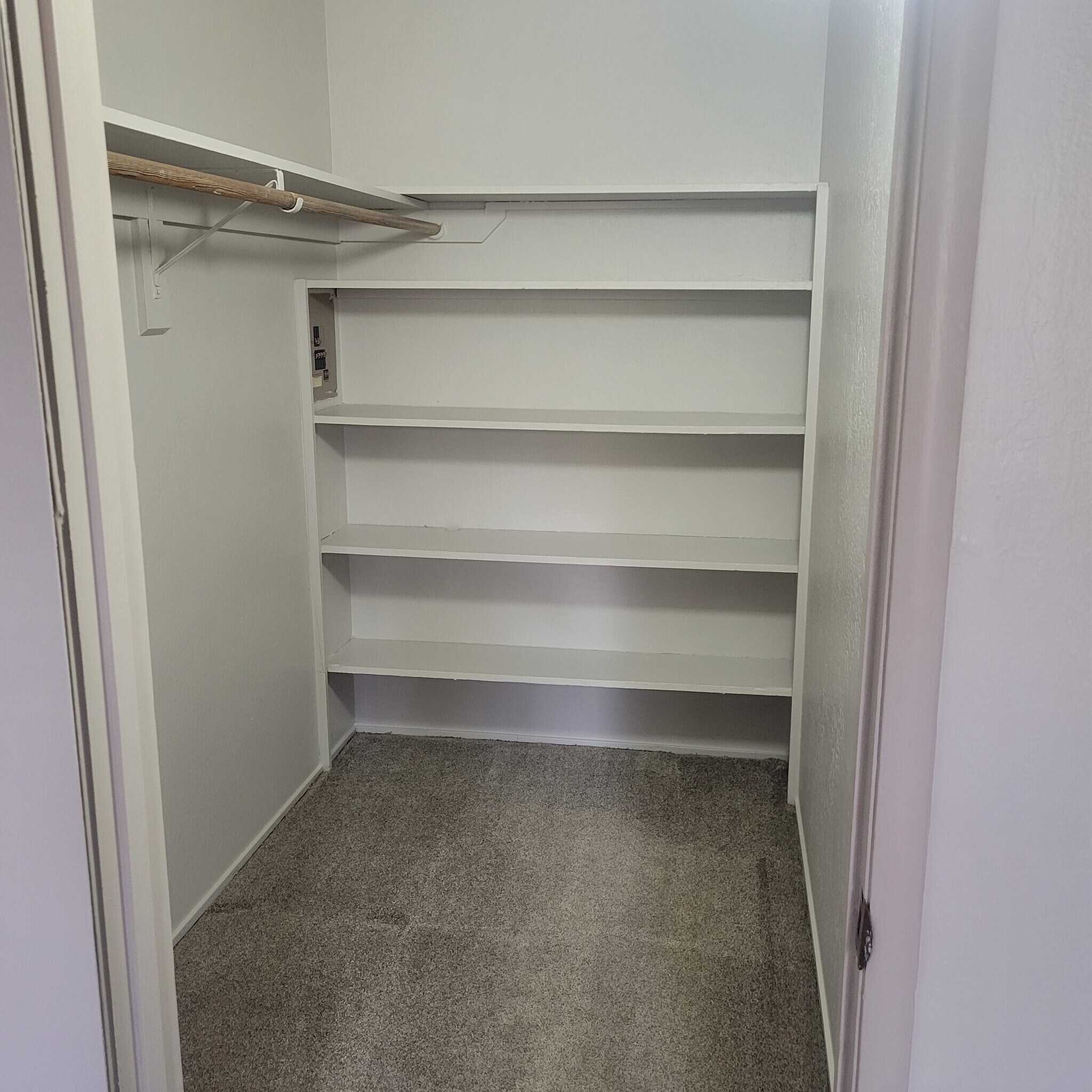 Building Photo - 1079 Poplar St