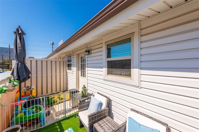 Building Photo - 5076 Matilda St