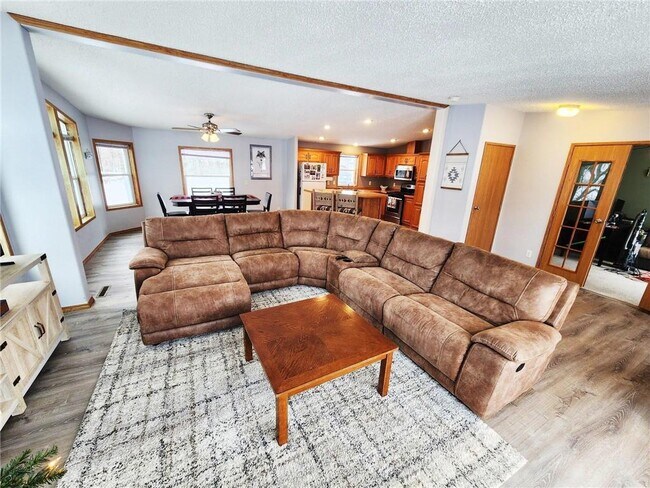 Building Photo - 20361 Rolling Acres Dr
