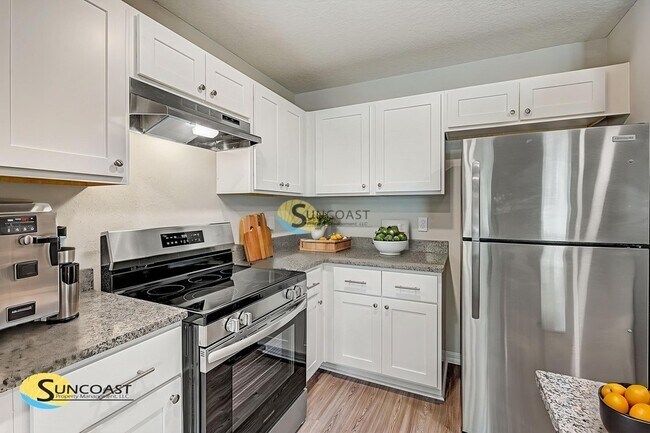 Building Photo - 9540 Hood Rd