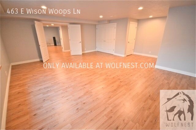 Building Photo - Stunning 6 Bedroom Fort Union Home! No Dep...
