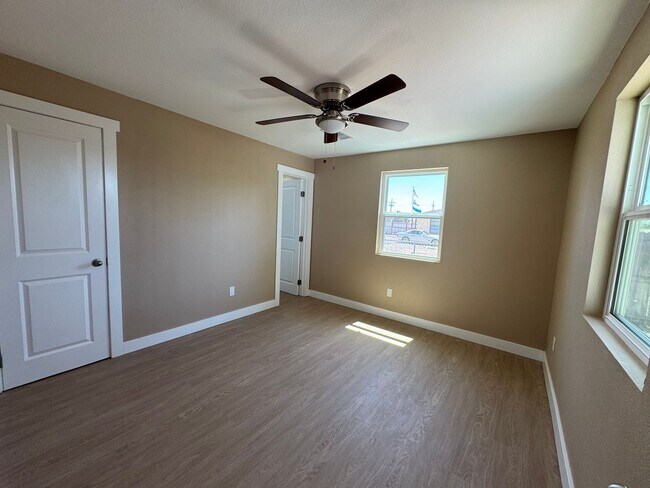 Building Photo - Completely remodeled home!