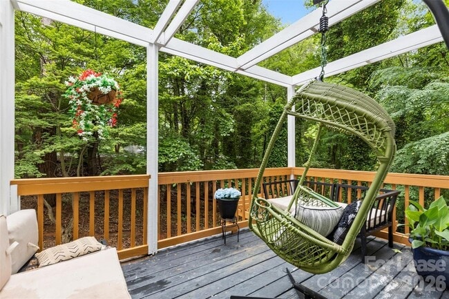 Building Photo - 25033 Molokai Dr