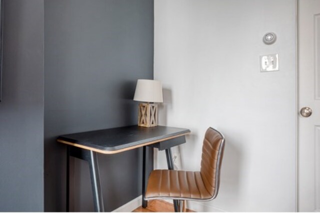 Building Photo - 541 E Broadway