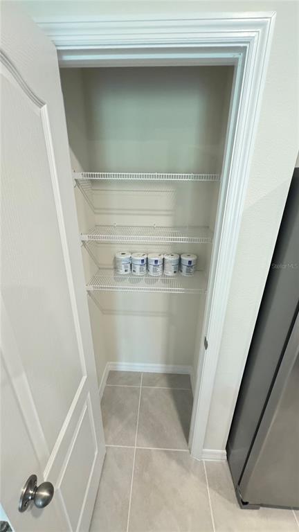 Building Photo - 2915 Canary Ave