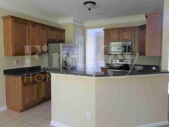 Building Photo - 8019 Bushy Creek Dr