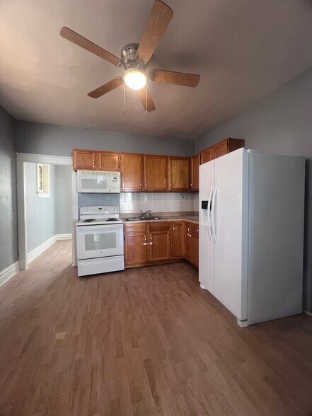 Building Photo - 4360 Gannett St