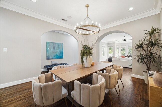 Building Photo - 6310 Taggart St