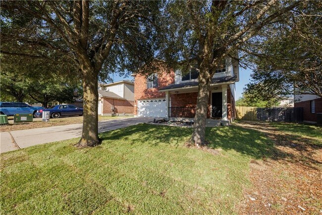 Building Photo - 2905 Rainy River Dr