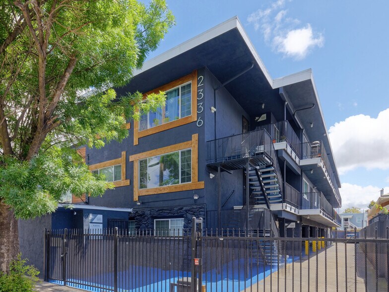 Building Photo - 2336 Fruitvale Ave