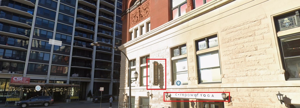 Building Photo - 1560 N Sandburg Ter