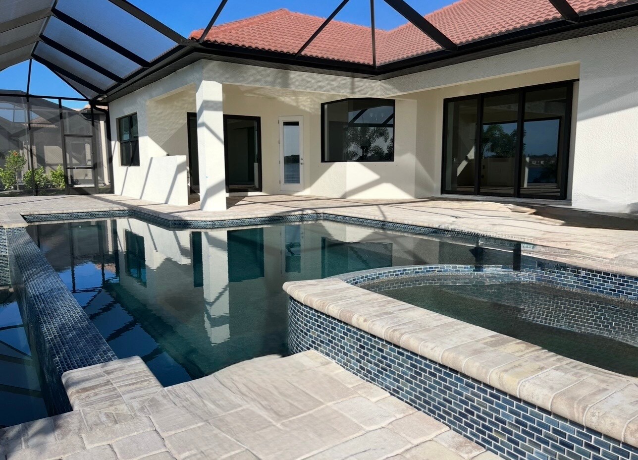 Building Photo - 597 Maraviya Blvd