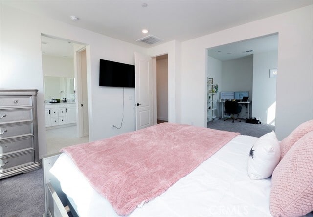 Building Photo - 8005 Rooster Ct