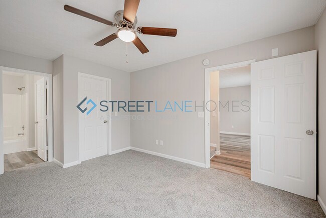 Building Photo - NOW OFFERING $250 OFF FIRST FULL MONTH IF ...