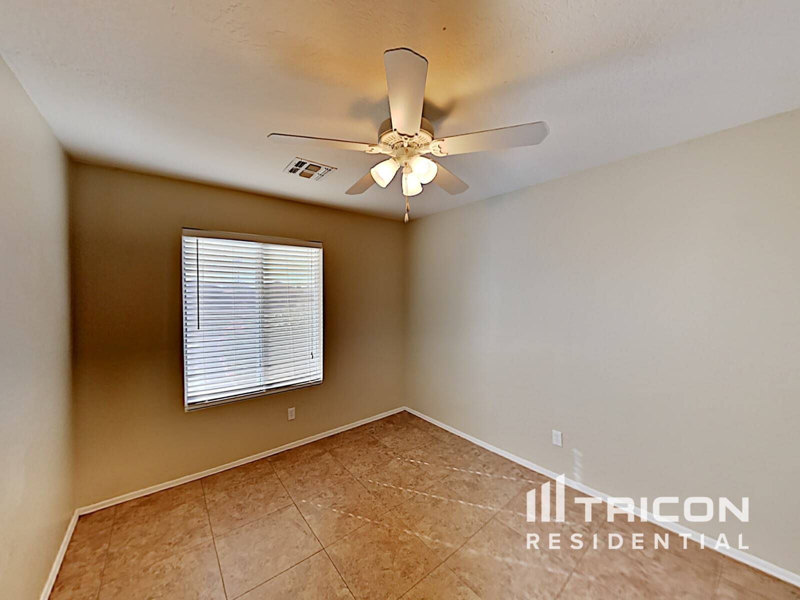 Building Photo - 9066 E Cedar Basin Ln