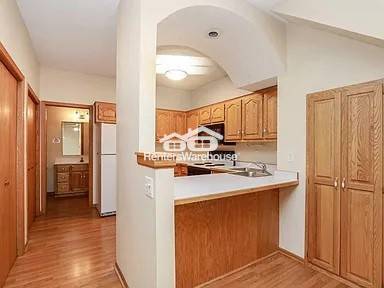Building Photo - 609 2nd St NW