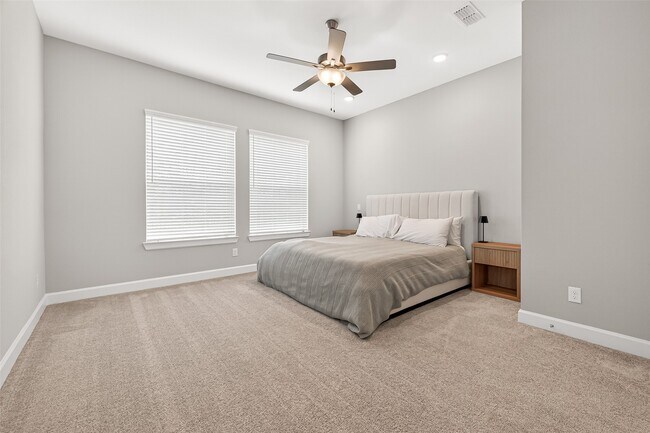 Building Photo - 11226 Common Hackberry St