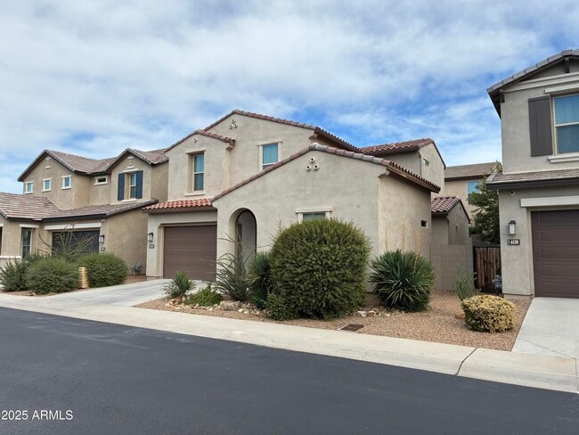 Building Photo - 6516 East Michigan Ave