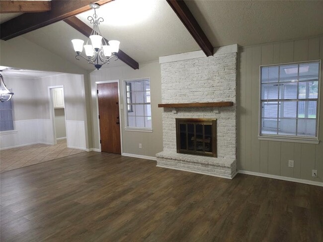 Building Photo - 3008 Tipps Dr