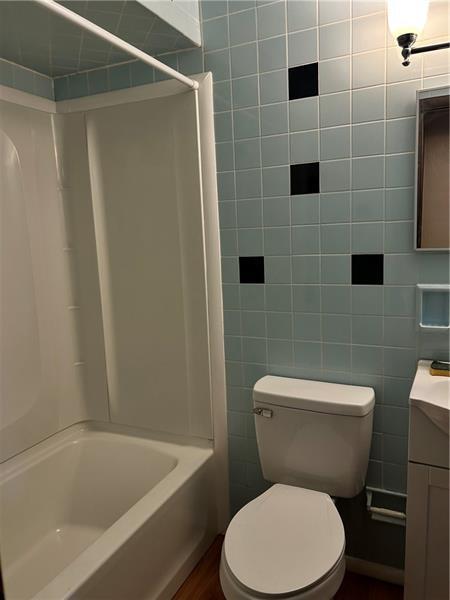 Building Photo - 135 Union St