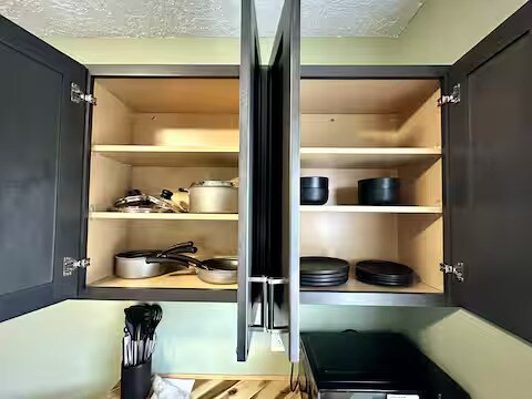 Building Photo - 2110 Melon St