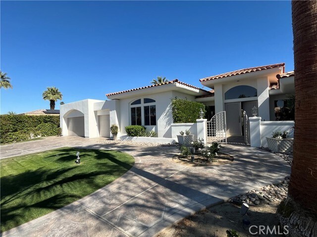 Building Photo - 45540 Cielito Dr