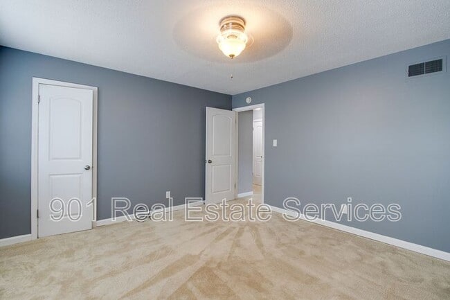 Building Photo - 2106 Harbert Ave