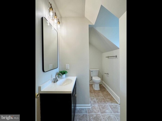 Building Photo - 906 Pritchet Ct
