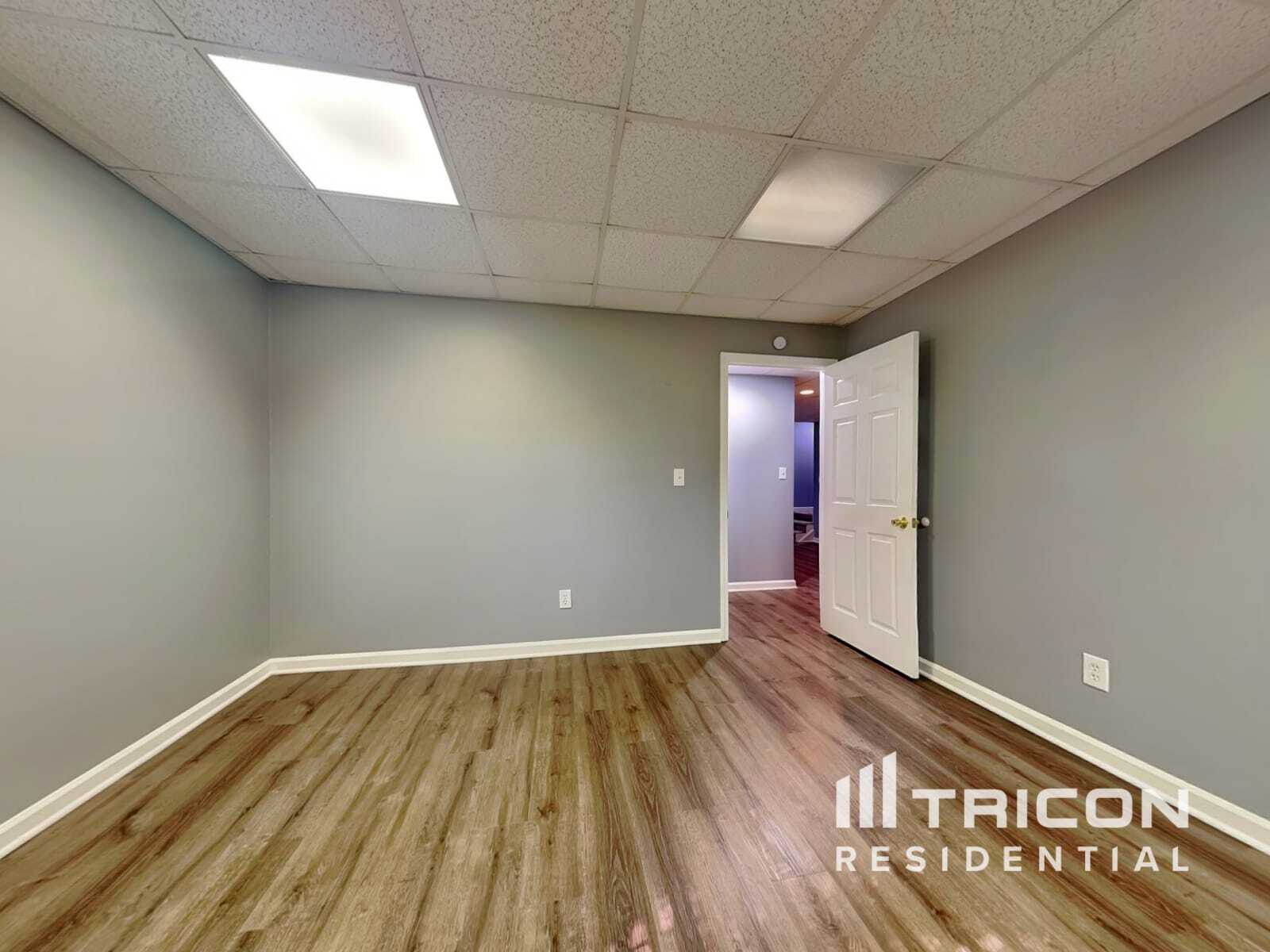 Building Photo - 1770 River Bluff Rd