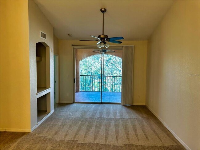 Building Photo - 4174 Central Sarasota Pkwy