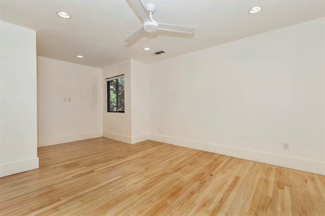 Building Photo - 5946 Desco Dr
