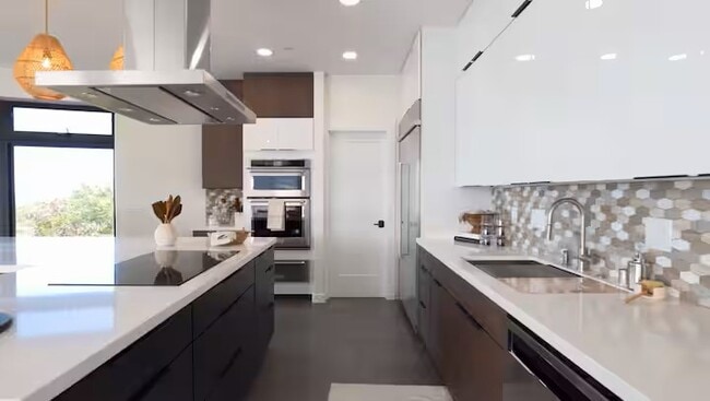 Building Photo - 44-652-652 Kane‘ohe Bay Dr