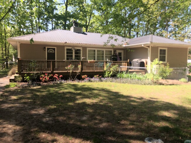 Primary Photo - 160 Windfall Dr