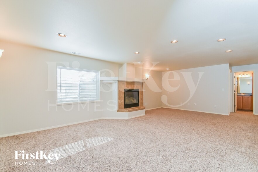 Building Photo - 4139 Ascendant Dr