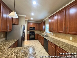 Building Photo - 21711 Thunder Basin