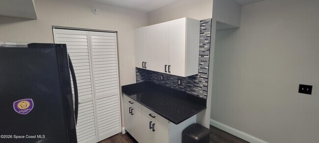 Building Photo - 1590 S 42ND Cir