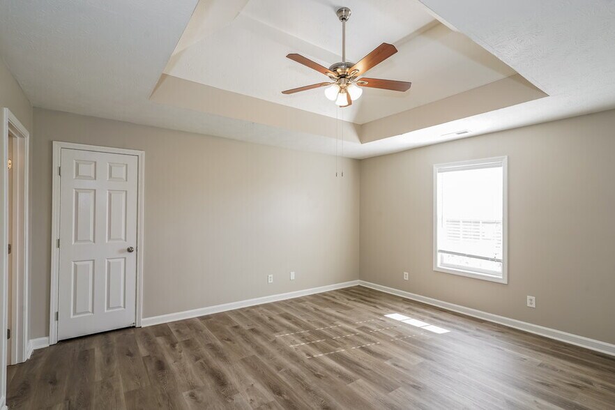 Building Photo - 7017 Steen Blvd