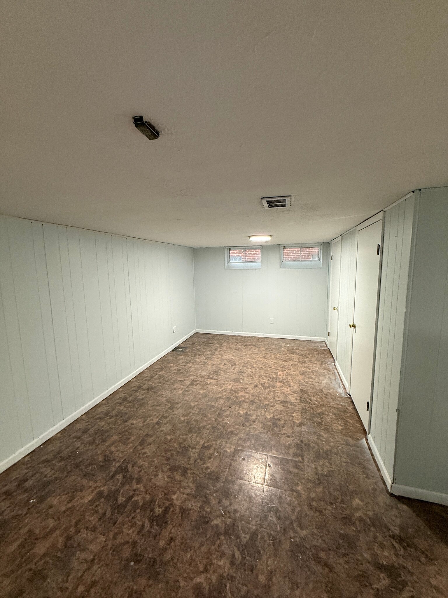 basement - 4185 Eastway Rd