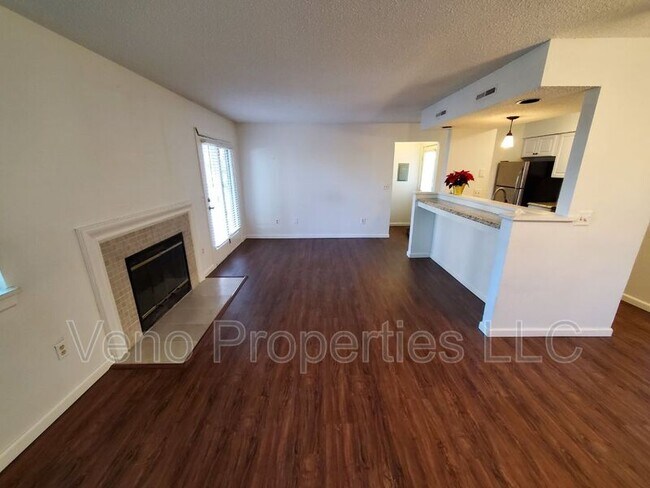 Building Photo - 111 Yorktown Dr