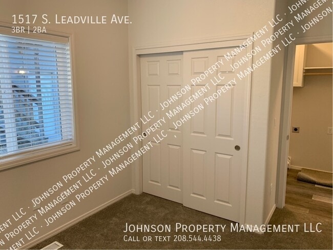 Building Photo - 1517 S Leadville Ave