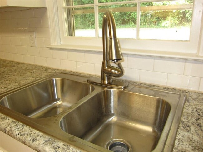 Building Photo - 1740 Samaria Trail