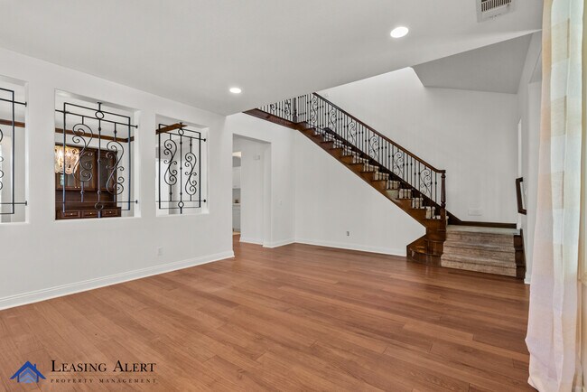 Building Photo - 26802 Pine Cliff Pl