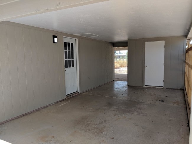 Building Photo - 11540 E Crescent Ave