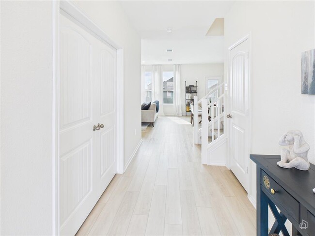 Building Photo - 8107 Philbrook Dr